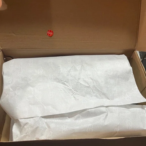 Women’s UGG Classic Ultra Mini Boots - Clover size 8 - Picture 6 of 7